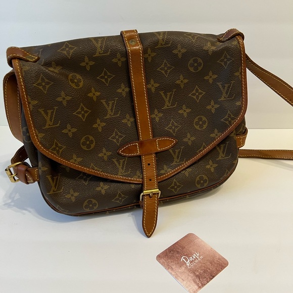 Saumur 28 - Picture 2 of 8